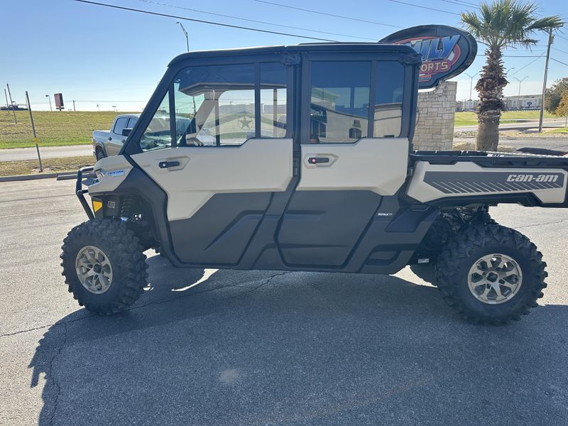 2025 Can-Am DEFENDER MAX LIMITED CAB HD10 DESERT TAN AND STEALTH BLACKImage 2