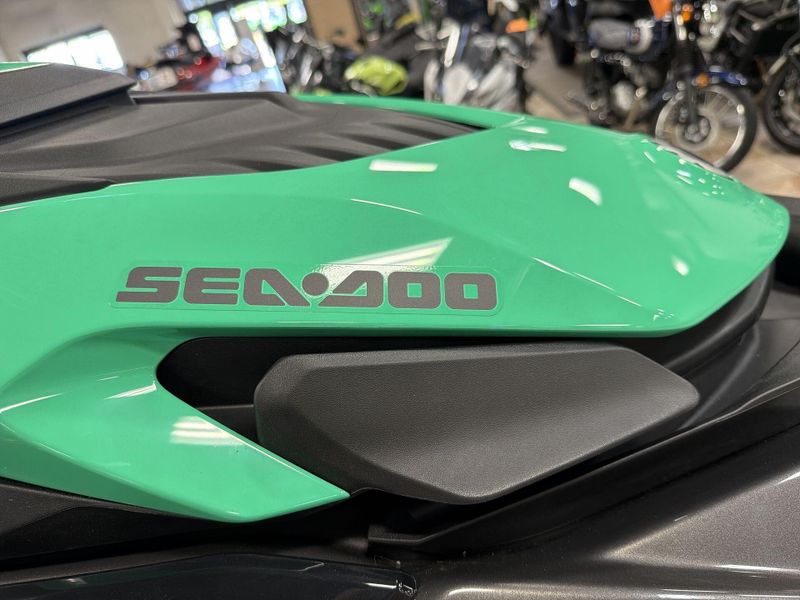 New 2026 Sea-Doo GTI SE 170 Image 24