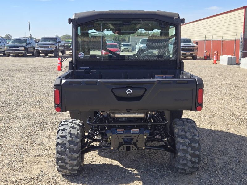 New 2027 Can-Am DEFENDER DPS CAB HD9 Image 7