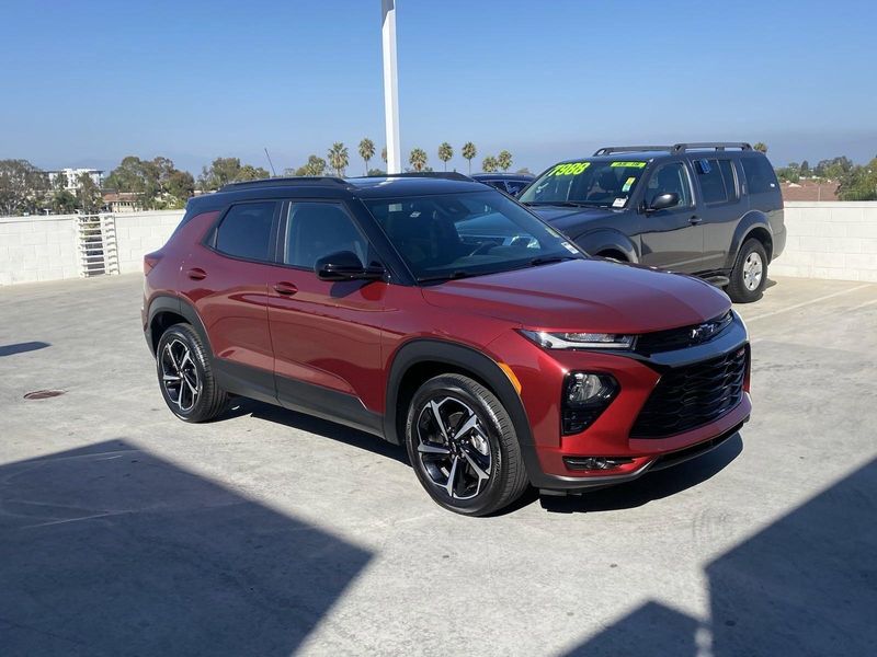 2023 Chevrolet Trailblazer RSImage 2