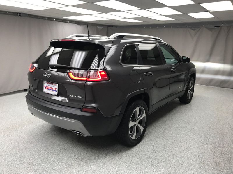 2021 Jeep Cherokee LimitedImage 16