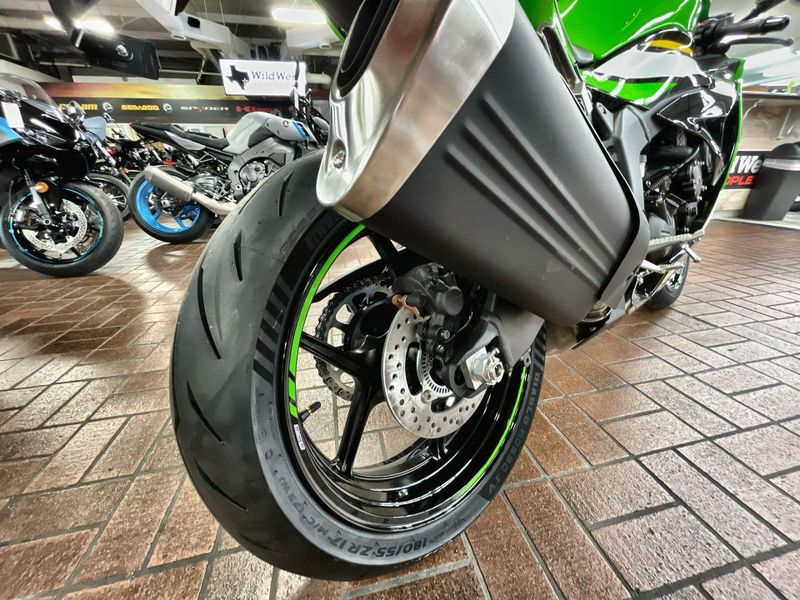 New 2025 Kawasaki NINJA ZX-6R KRT EDITION Inventory for Sale