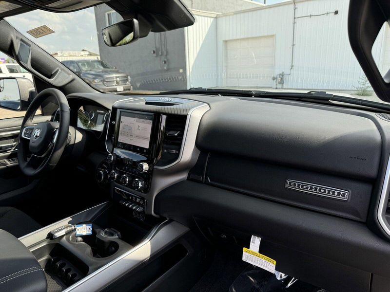 2025 RAM 1500 Big HornImage 16