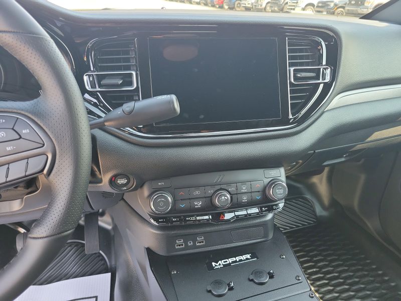 2026 Dodge Durango photo 14