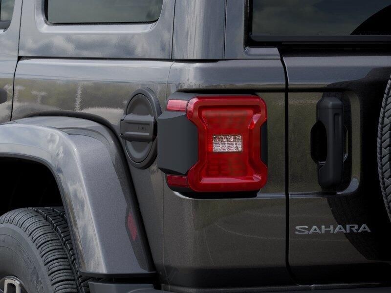 New 2026 Jeep Wrangler 4-door SaharaImage 35