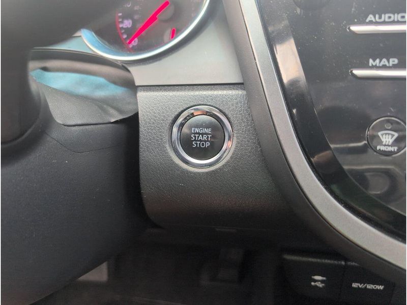 2019 Toyota Camry XSEImage 20