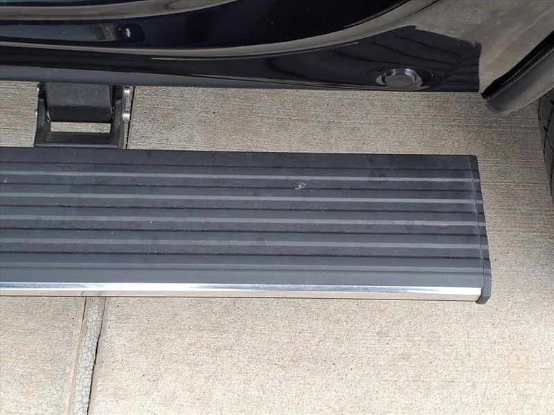 Used 2021 Ford Expedition Max PlatinumImage 11