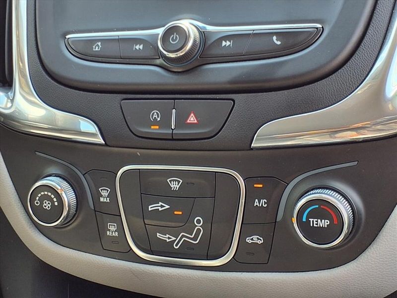 2023 Chevrolet Equinox LT photo 6