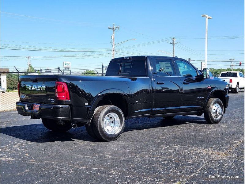 New 2026 RAM 3500 Limited Longhorn Crew Cab 4x4 8' Box
