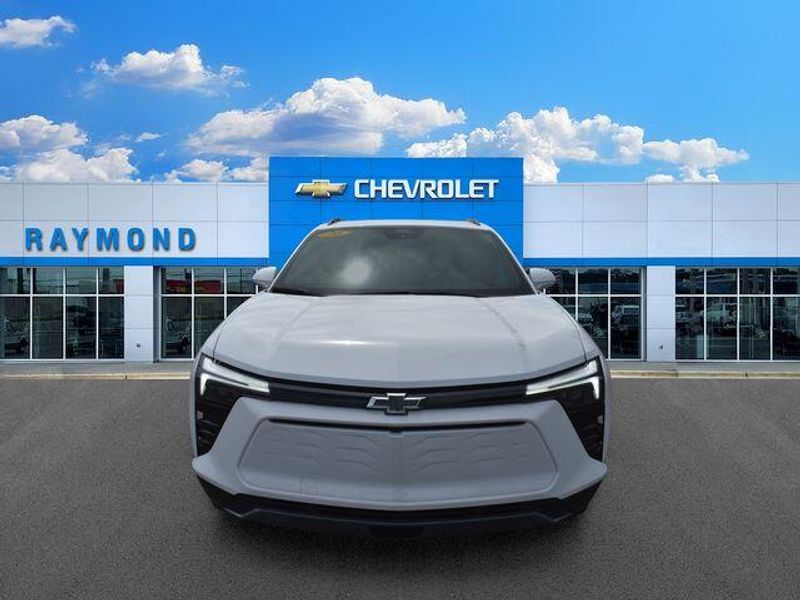 New 2026 Chevrolet Blazer EV LTImage 9