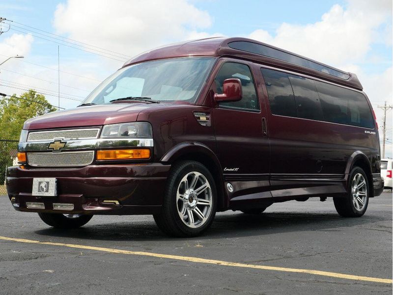 2018 Chevrolet Express 2500 Image 10