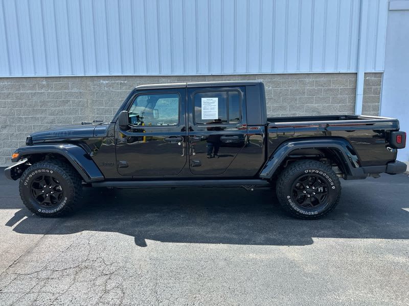 2021 Jeep Gladiator Willys photo 24