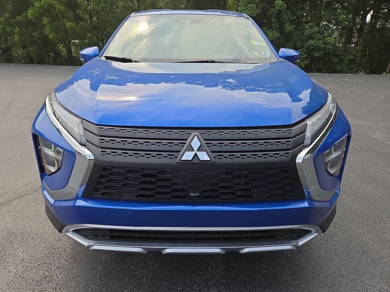 2024 Mitsubishi Eclipse Cross SE photo 8