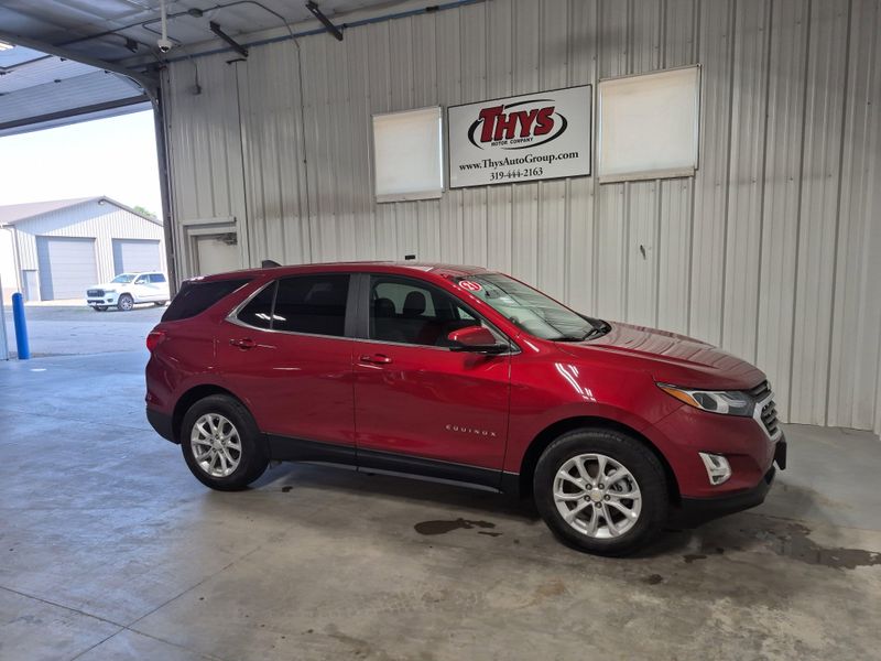2021 Chevrolet Equinox LTImage 2