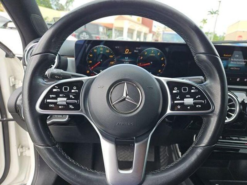 2021 Mercedes Benz A 220 4MATIC photo 23