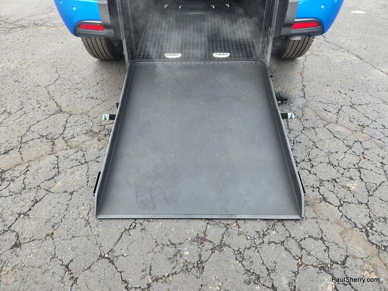 New 2026 Chrysler Pacifica Select