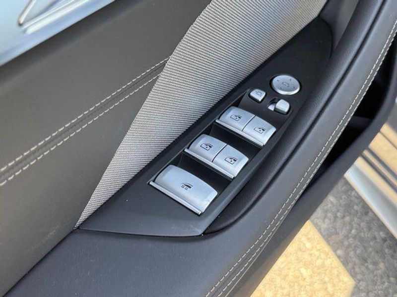 New 2026 BMW 8 Series M850i xDriveImage 16