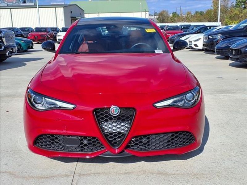 2022 Alfa Romeo Giulia VeloceImage 10