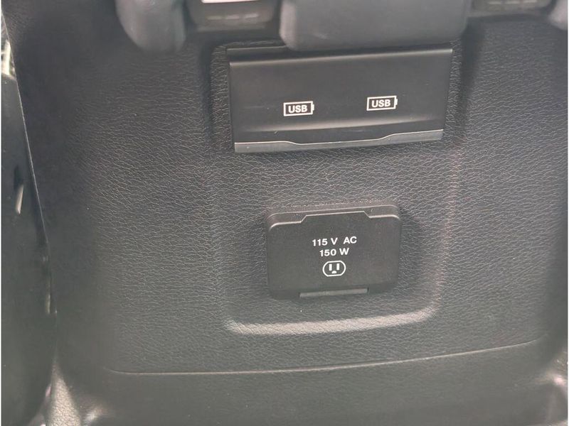 2021 Jeep Wrangler 4xE Unlimited SaharaImage 32