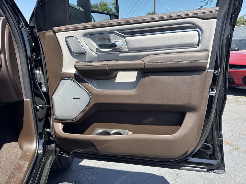 New 2026 RAM 1500 Laramie Crew Cab 4x4 5'7' Box