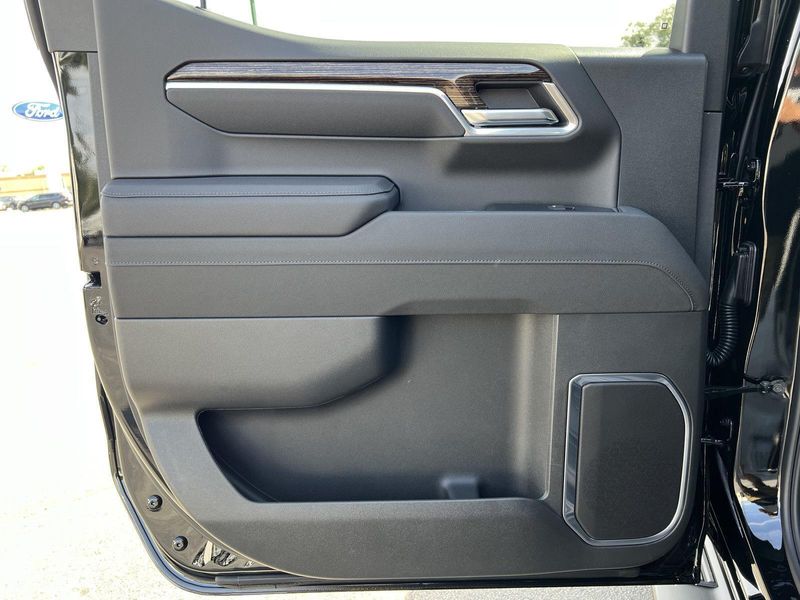2026 Gmc Sierra 1500 Elevation photo 17