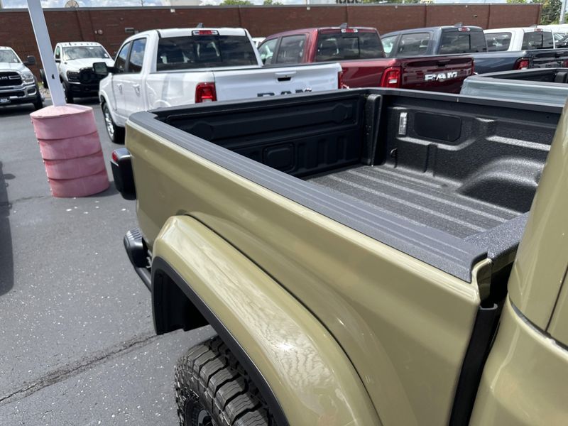 New 2025 Jeep Gladiator Rubicon X 4x4Image 6
