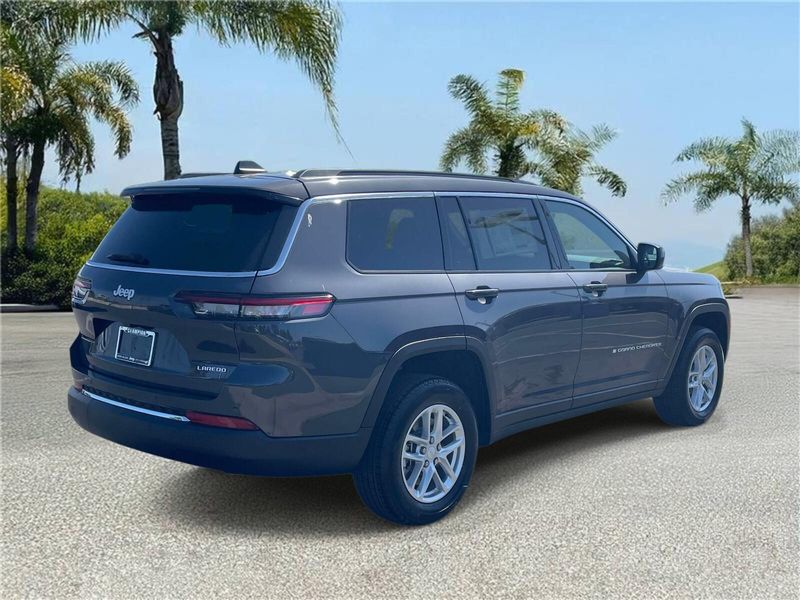 New 2026 Jeep Grand Cherokee L Laredo 4x2