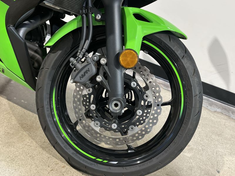 2023 Kawasaki Ninja 650 Base Image 10