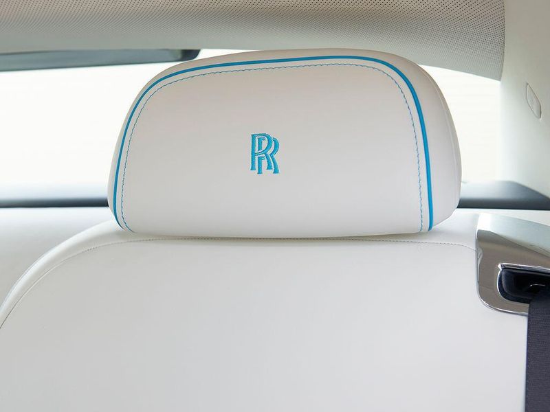 Used 2025 Rolls-Royce Spectre Image 21