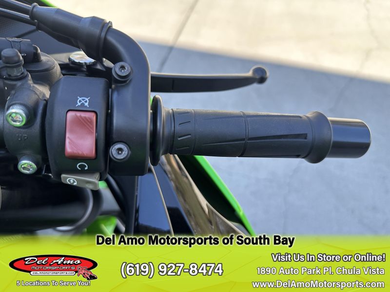 New 2025 Kawasaki NINJA ZX-6R KRT EDITION ABS Image 2