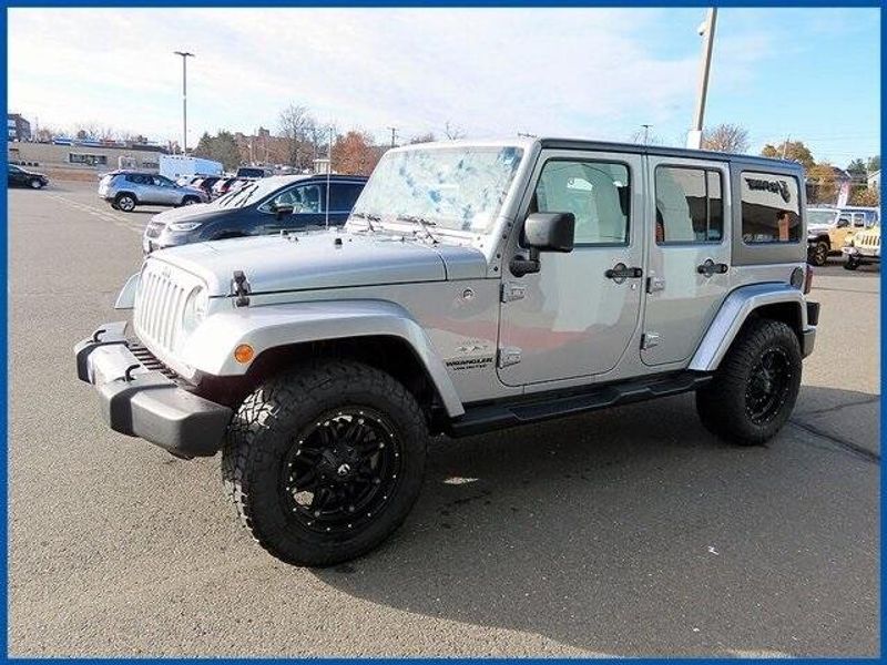 2016 Jeep Wrangler Unlimited SaharaImage 1