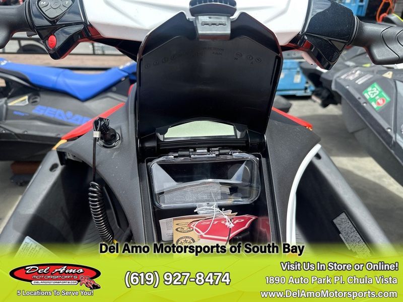 2024 Sea-Doo SPARK FOR 2 Image 9