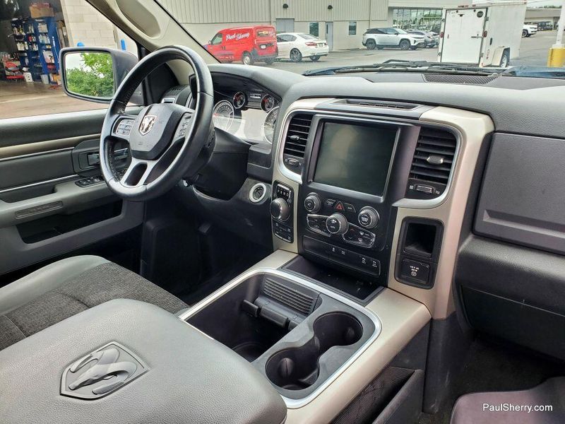 2017 RAM 1500 Big HornImage 3