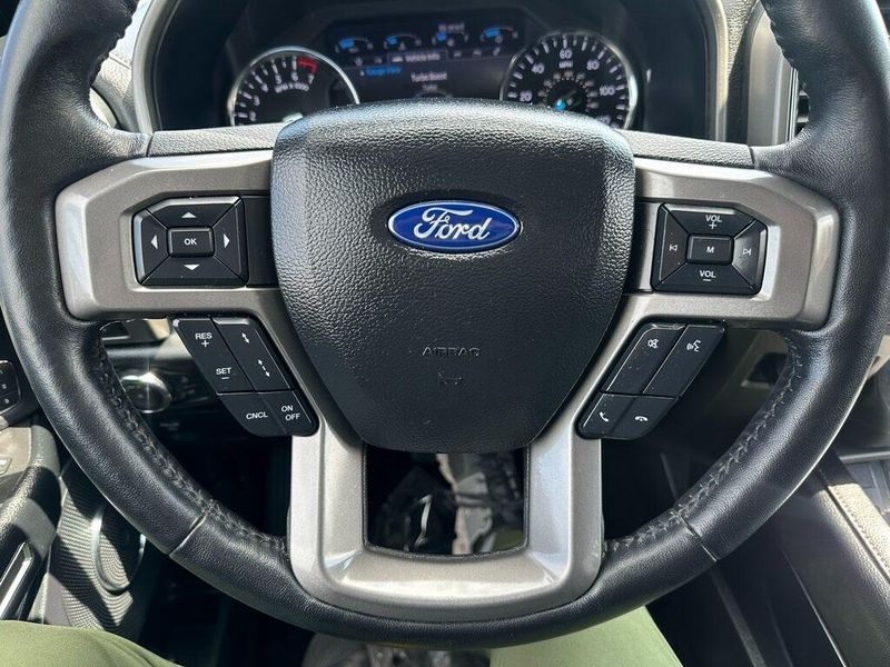 2021 Ford Expedition XLTImage 3