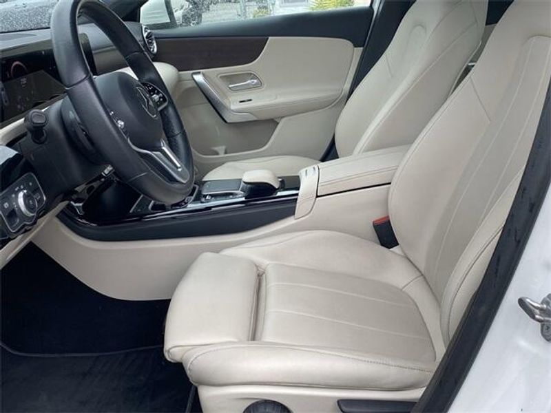 2022 Mercedes-Benz A 220 220Image 17
