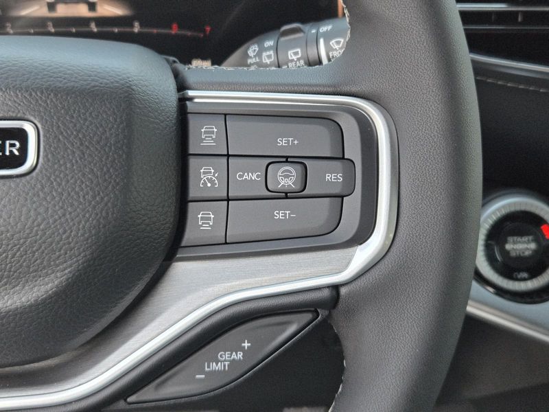 2026 Jeep Grand Wagoneer Limited Reserve 4x4