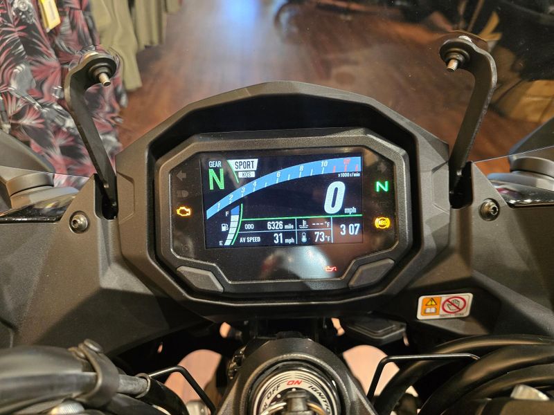 Used 2024 Kawasaki Ninja 1000 SX Image 11