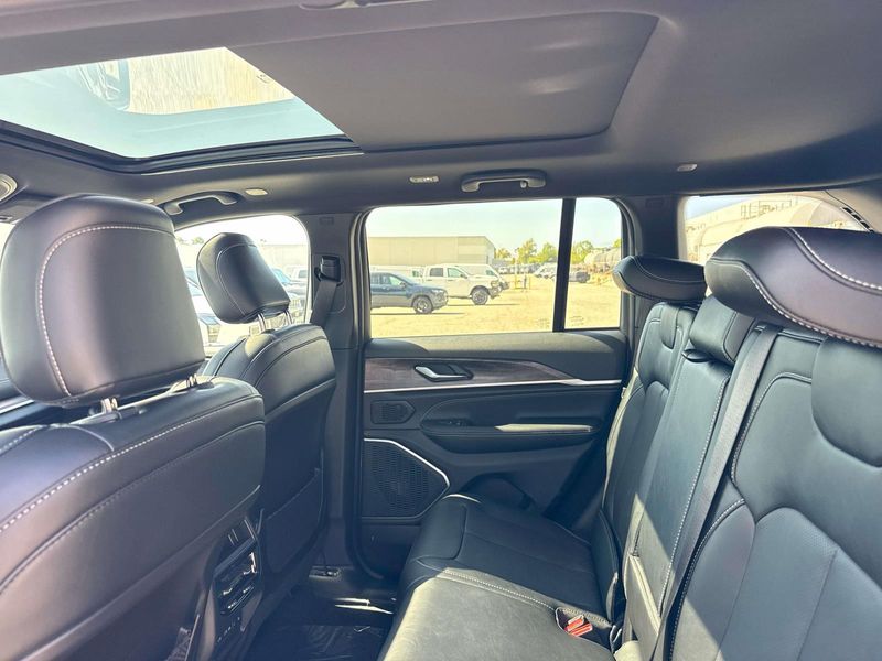 New 2026 Jeep Grand Cherokee Limited Reserve 4x4