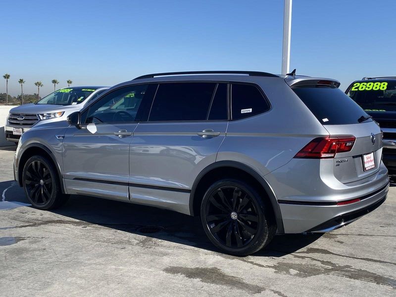 2021 Volkswagen Tiguan 2.0T SE R-Line BlackImage 6