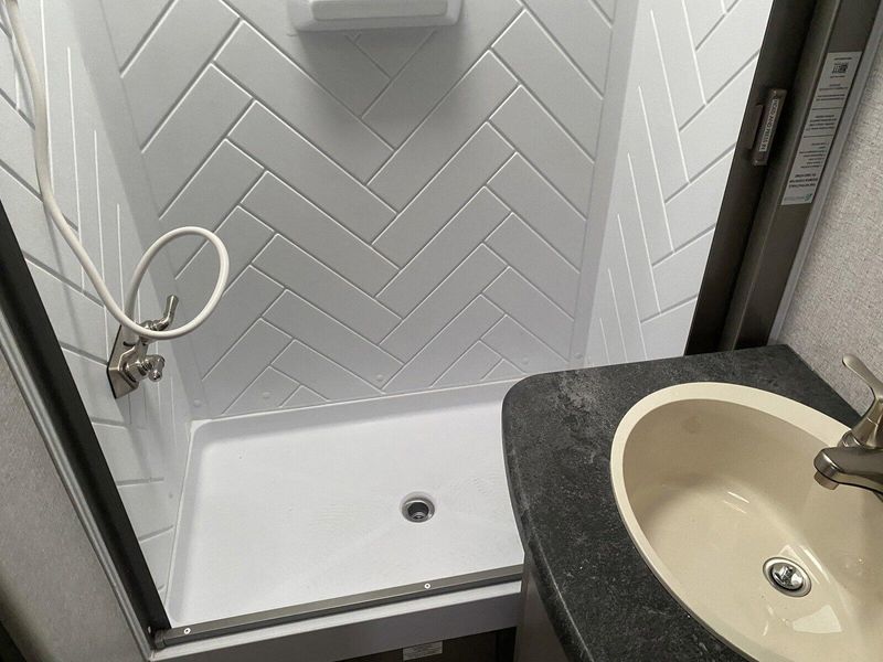 New 2025 NASH 23D Image 18