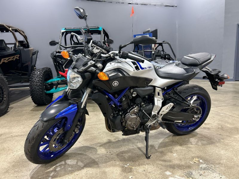 Used 2016 Yamaha FZ-07 Image 16