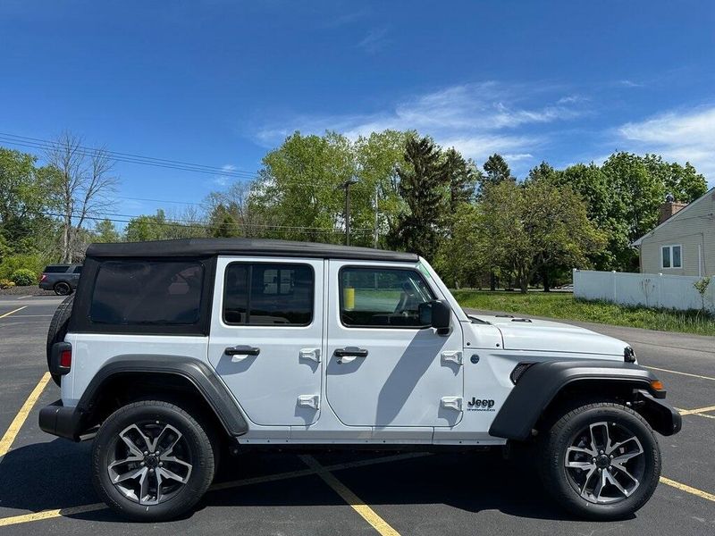 2025 Jeep Wrangler 4-door Sport S 4xeImage 7