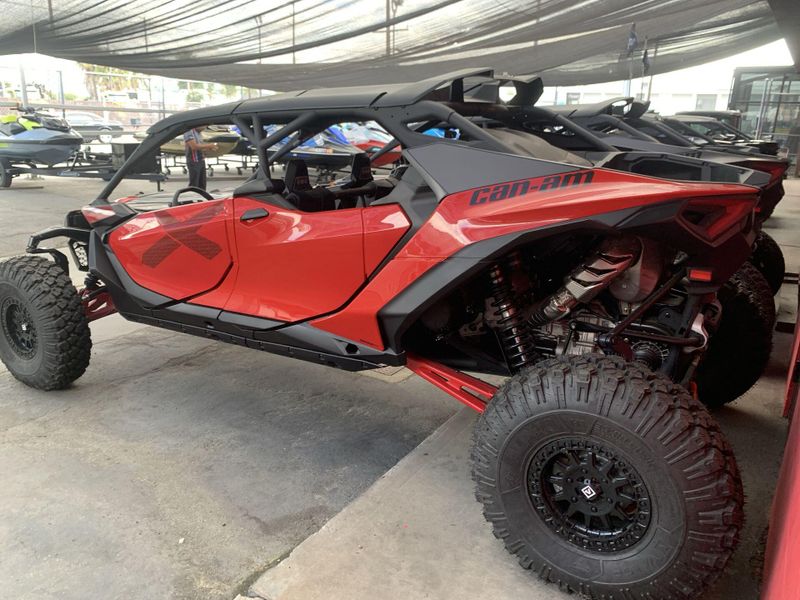New 2025 Can-Am MAVERICK R MAX X 999T DCT Image 19