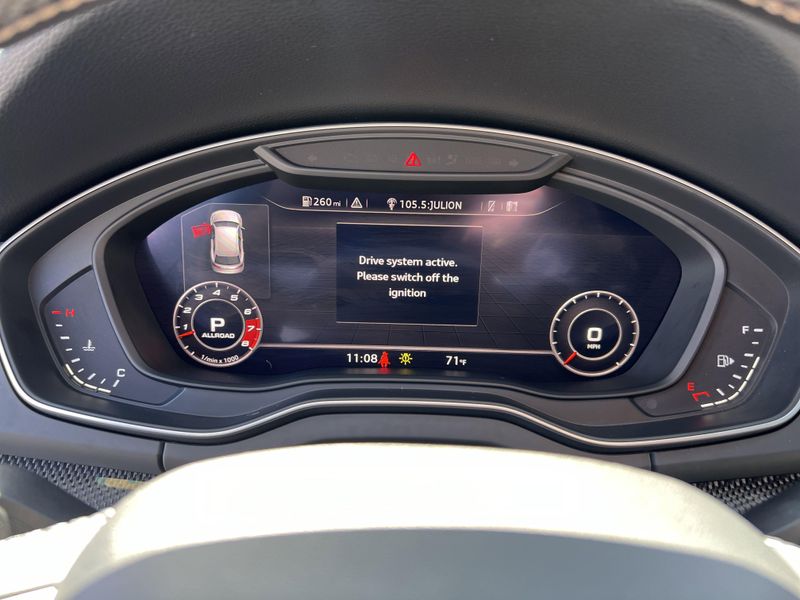 Used 2018 Audi SQ5 PrestigeImage 9