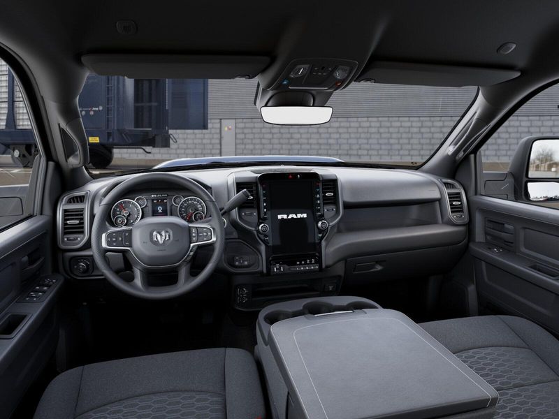 New 2026 RAM 2500 Black Express Crew Cab 4x4 6