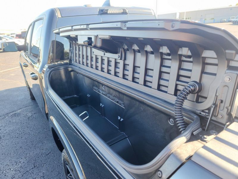 New 2027 RAM 1500 Limited Crew Cab 4x4 5'7' Box