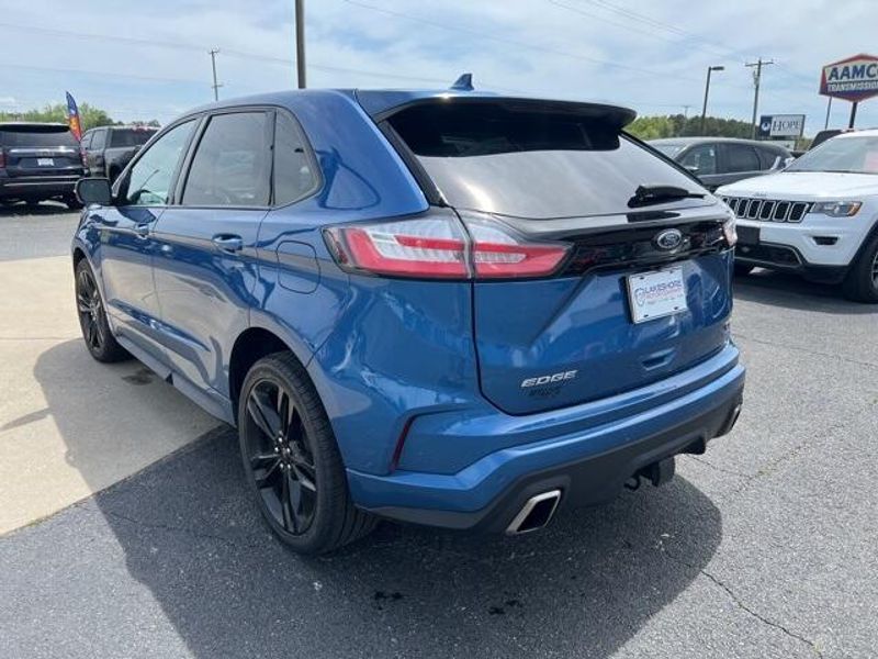 2020 Ford Edge STImage 5