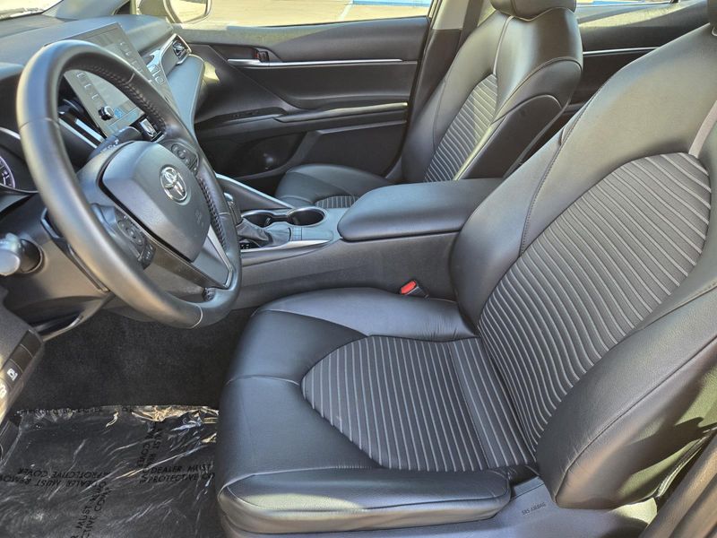 Used 2023 Toyota Camry SE Auto (Natl)