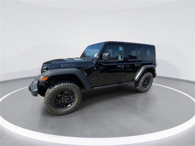 2025 Jeep Wrangler Unlimited Willys photo 4