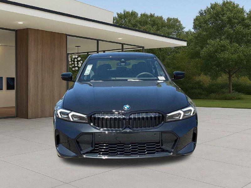 New 2026 BMW 3 Series 330iImage 4